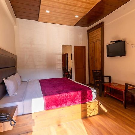 Hotel Woodland Найнитал Экстерьер фото