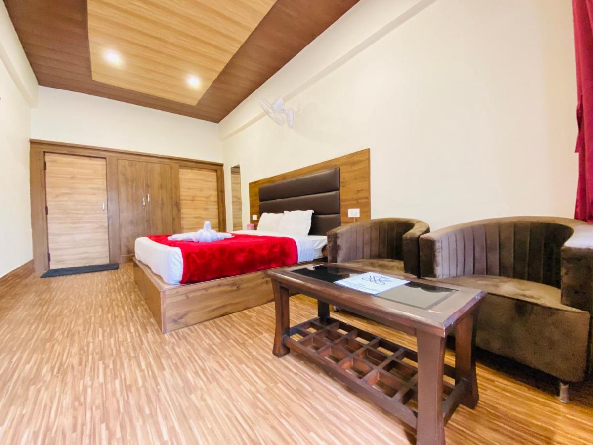Hotel Woodland Найнитал Экстерьер фото